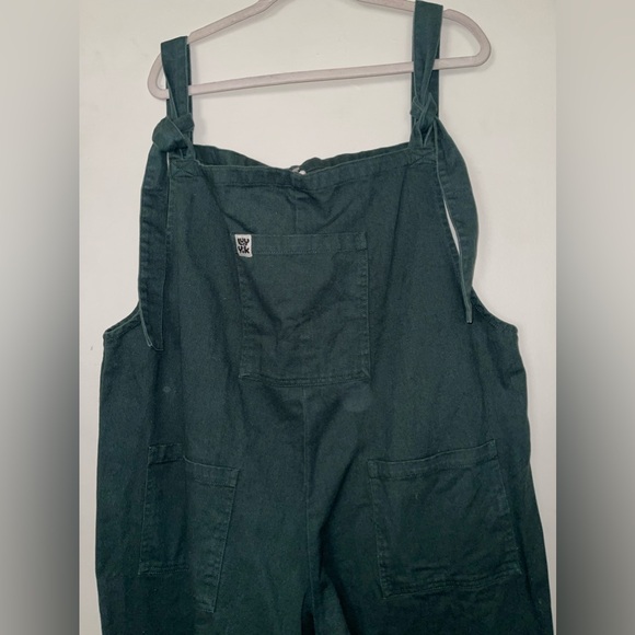 Lucy&Yak Organic Cotton Plus Size Bib Overalls Jumpsuit - Picture 4 of 7